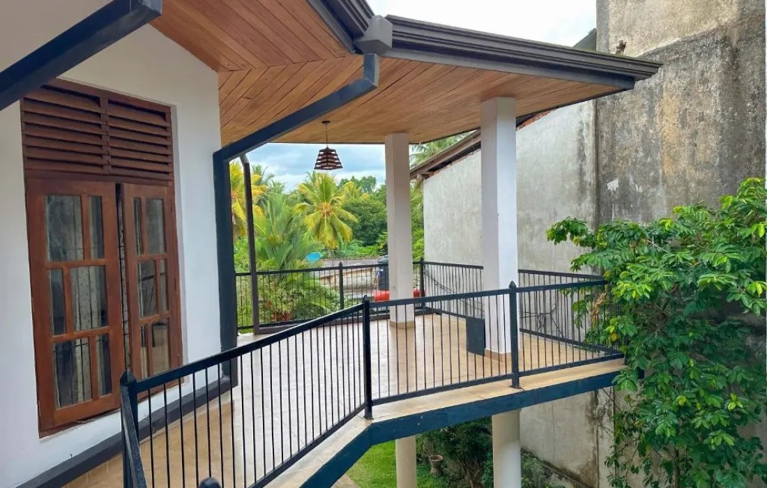 Elepath Lodge Pinnawala