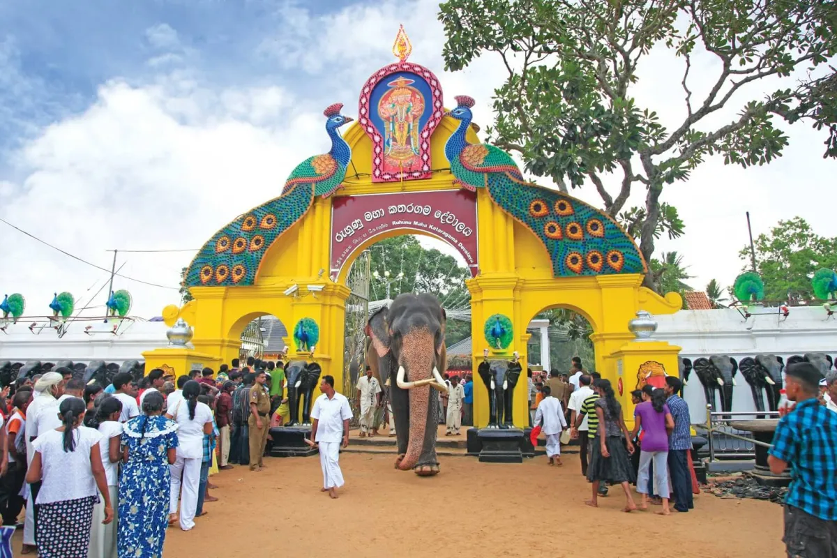 One-Day Kataragama Temple Trip